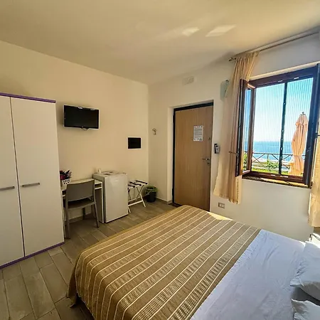 Bed & Breakfast Tramonti D'oro Caprioli