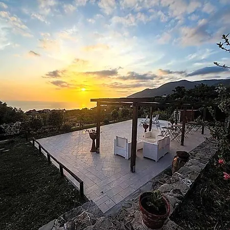 B&B Tramonti D'oro 카프리올리